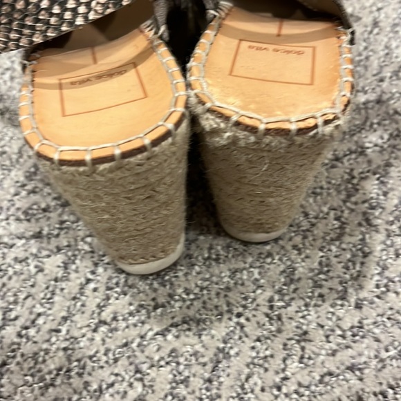 Dolce vita platform wedge taupe sandal - Picture 2 of 2